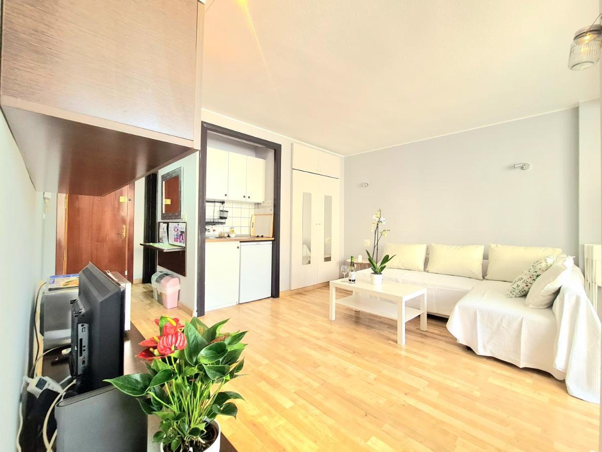 Aa Guest - El Mono De Torre Del Mar Eco Apartment エクステリア 写真