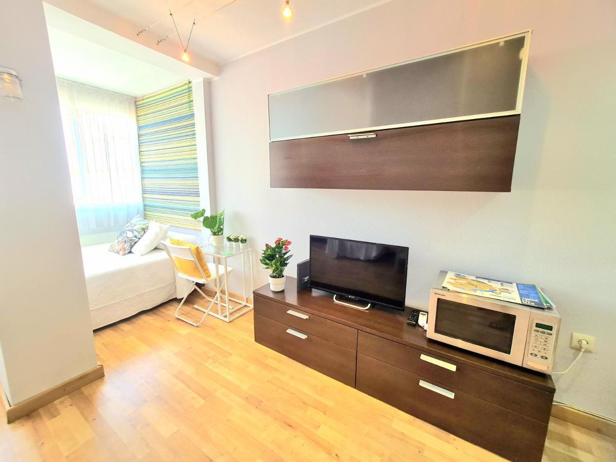 Aa Guest - El Mono De Torre Del Mar Eco Apartment エクステリア 写真